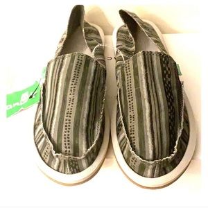 Sanuk slip on shoes